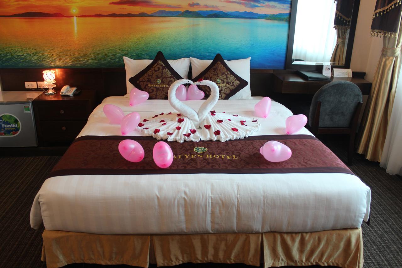 Hai Yen Luxury Hotel Cam Pha Eksteriør bilde